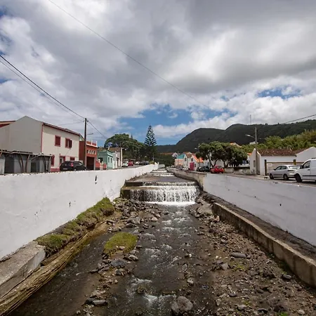 Semesterbostad Aurora House *