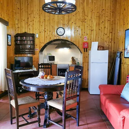 Aurora House Semesterbostad *