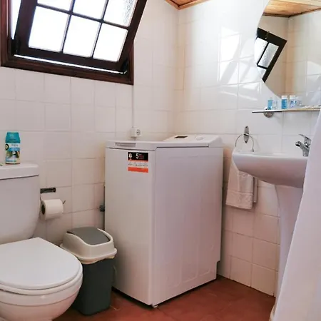 Aurora House * موستيروس